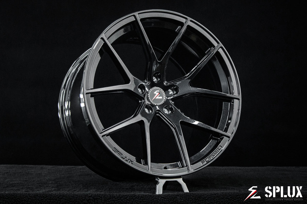 Best aftermarket wheel for C7 Grand Sport Corvette: SC-04M forged monoblock in Carbon Flash Metallic