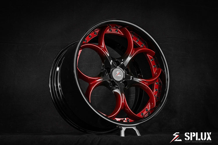 Splux SD-02 custom forged 2-piece aftermarket wheels for 2019 C7 Corvette, 19/20 inch, black and red with deep dish and heart spoke design.