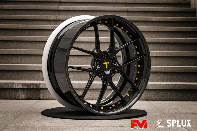 tesla model s wheels front three quarter view with SD-02 forged carbon fiber lip
