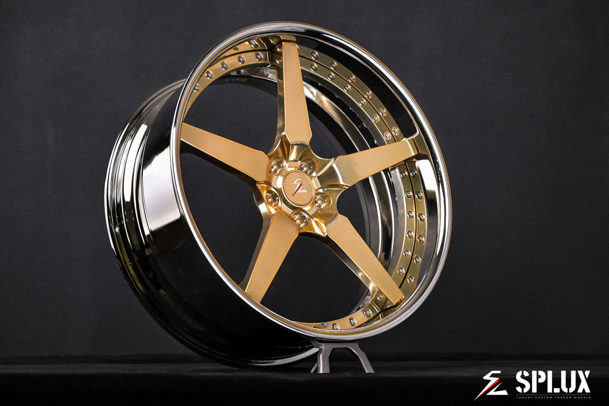 5 spoke wheels on chrysler 300 with SD-06 2-piece forged wheels in chrome and polished frozen gold
