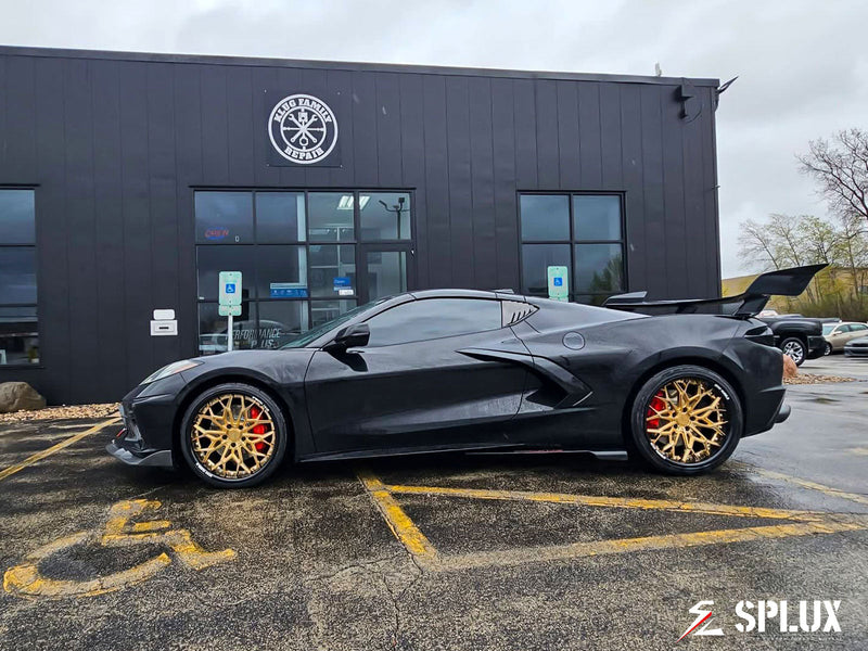 2023 Corvette C8 Stingray with corvette gold wheels featuring SD-08 forged 2-piece rims in polished frozen gold and piano black barrel