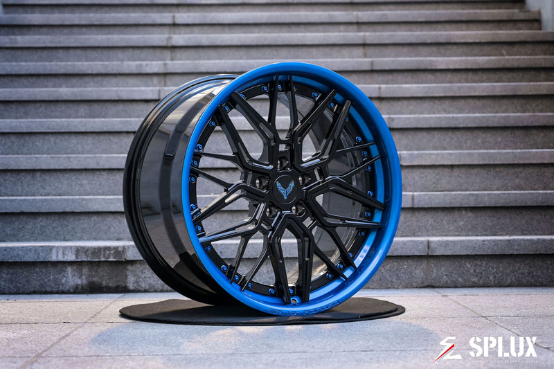 SC-02 forged wheels front three-quarter view on 2026 Corvette C8 Z51 HTC stance