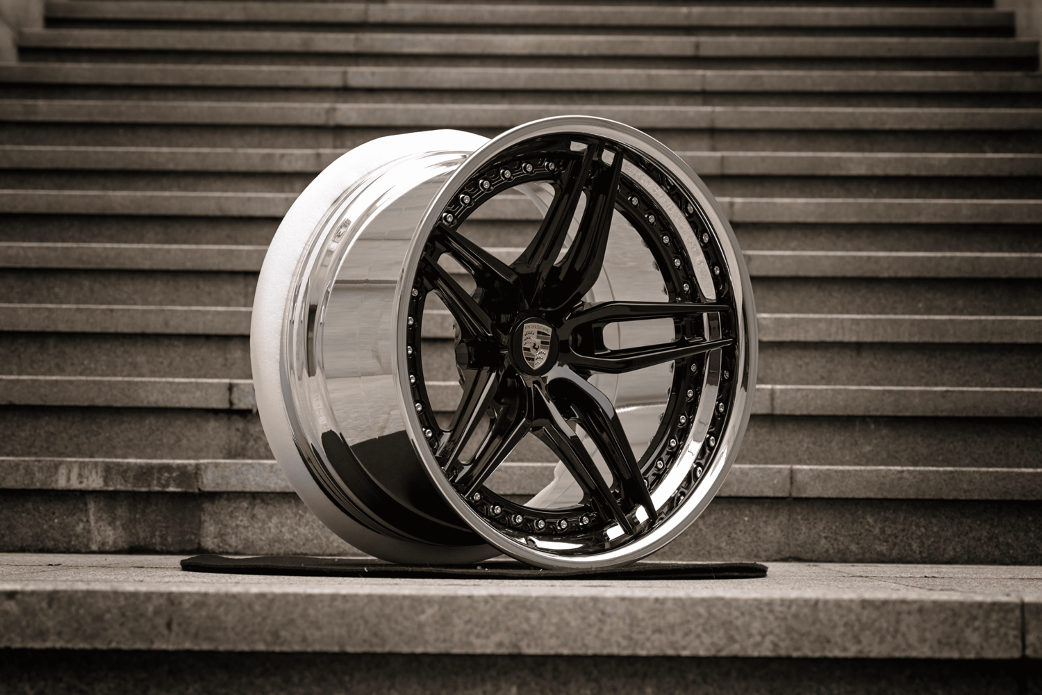 SA-01 1973 VW Super Beetle, 17x7.5 18x10