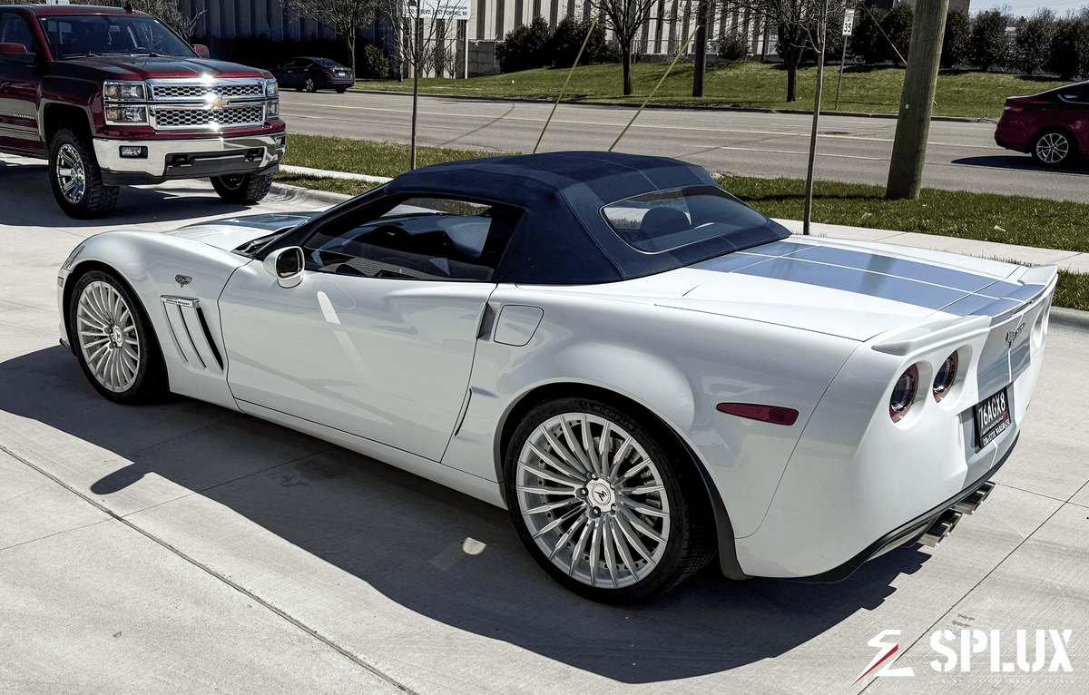 Corvette C6 60th Anniversary Grand Sport in Arctic White with chrome face SPLUX SL-C24 Forged wheels, super concave design.