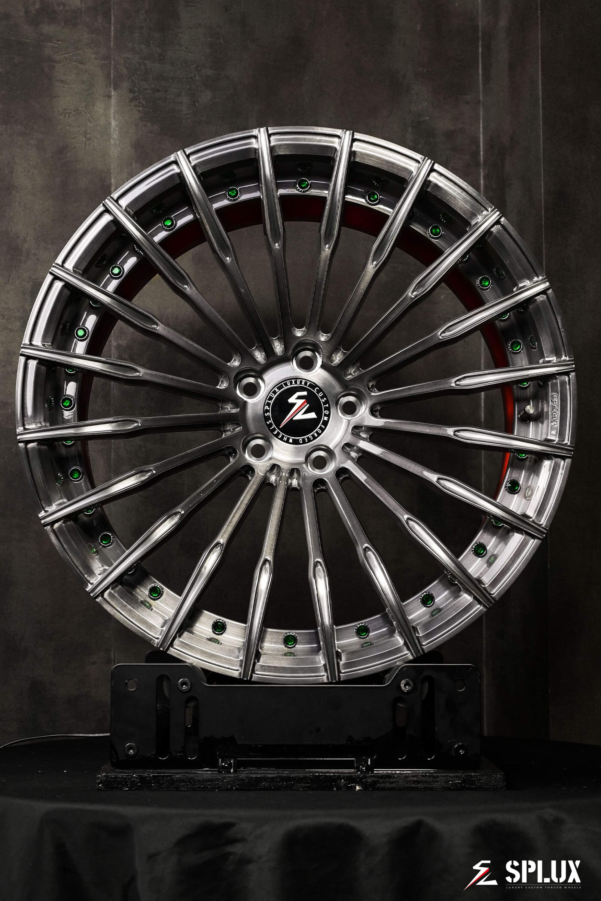 Splux SL-C24 20-inch custom forged 2-piece wheels for 2014 BMW. Black and red concave aftermarket rims with unique styling.