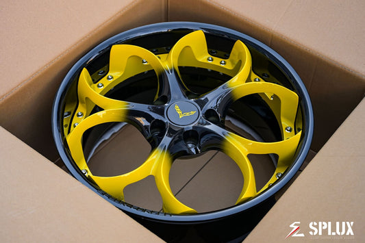 Front angle of SD-03 deep dish forged wheels on 2014 C7 Corvette, 18x8.5 design your own wheels.