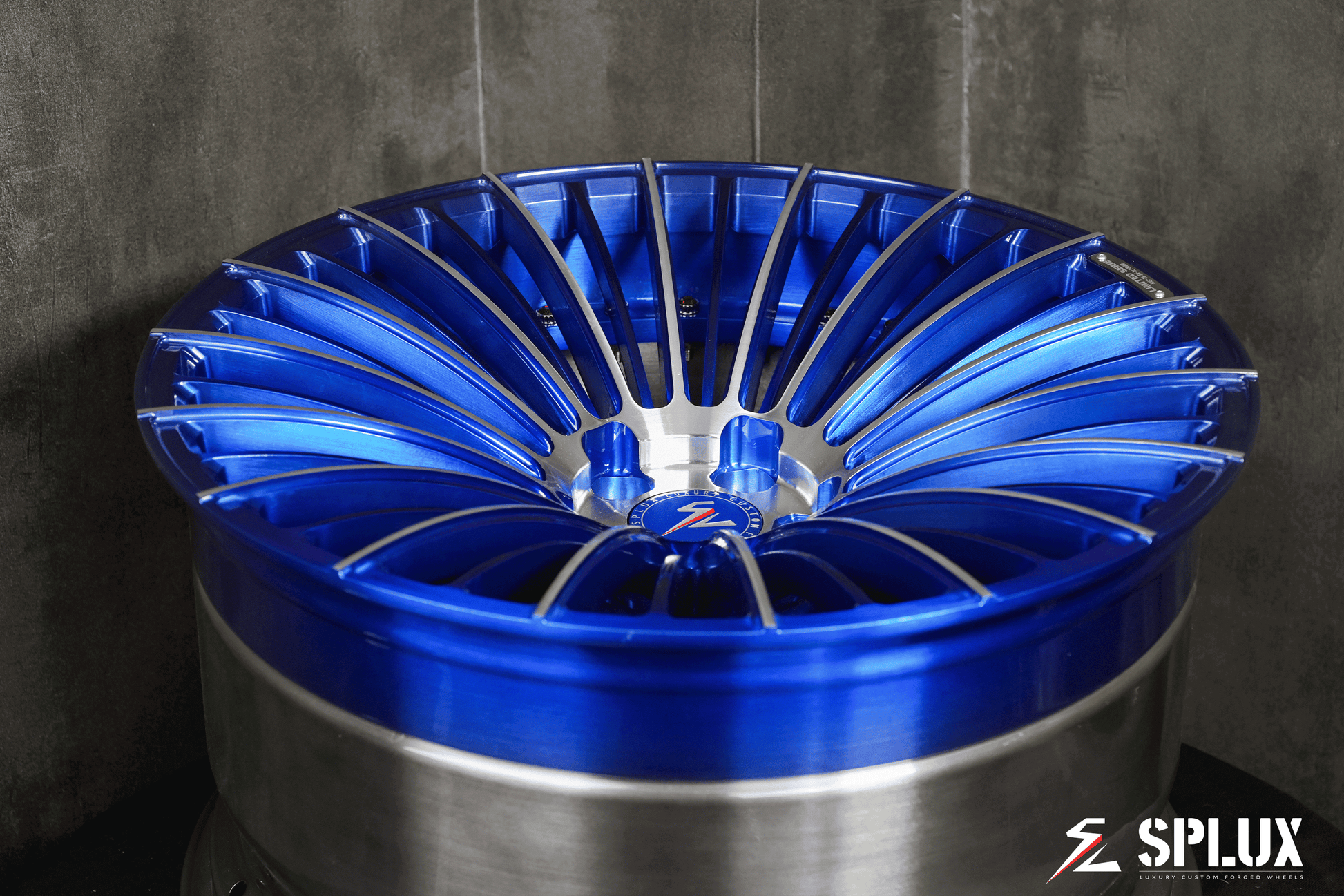 Splux SL-C19 20inch blue and silver concave custom forged 2-piece aftermarket wheels for 2015 BMW M4.