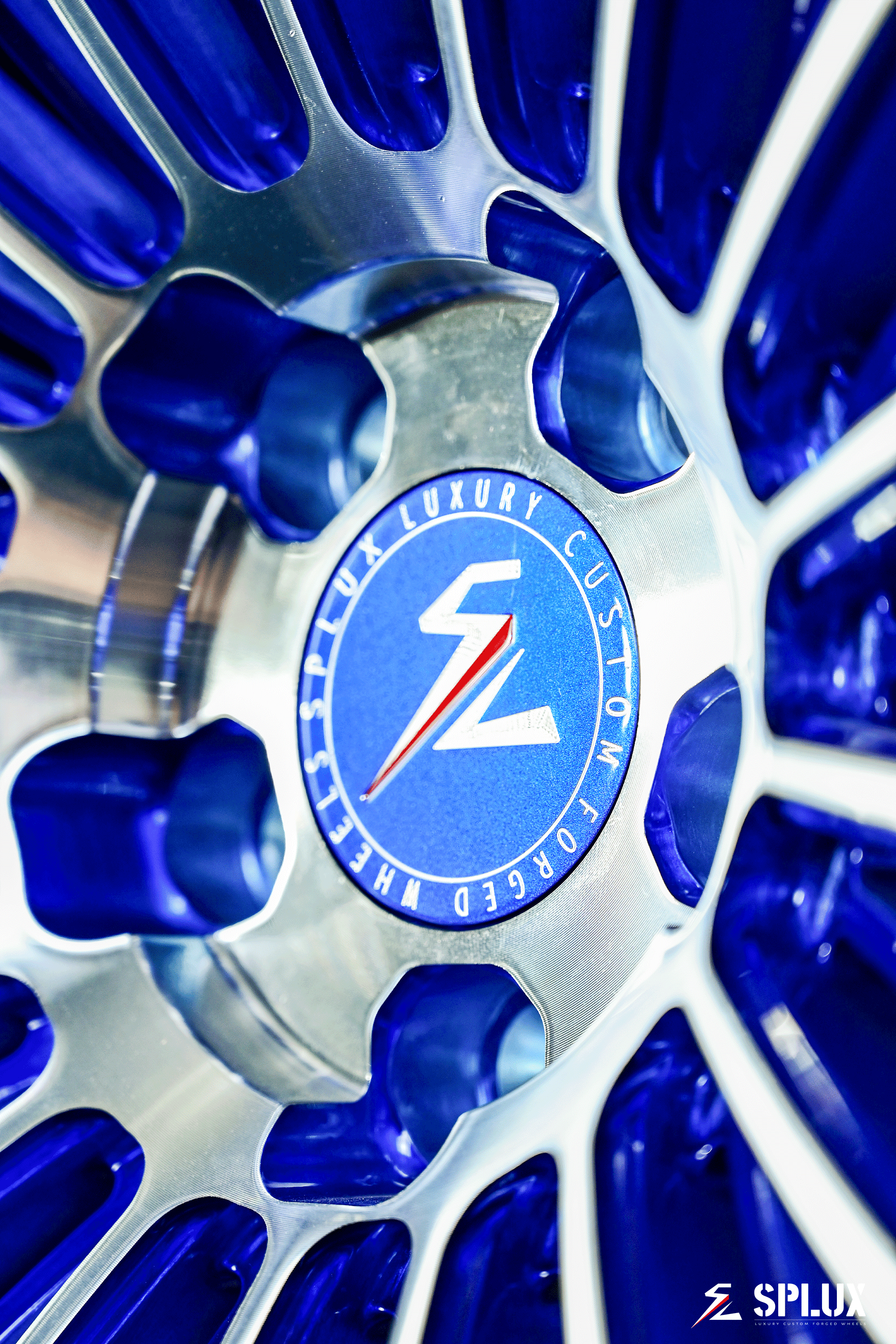 Splux SL-C19 blue and silver 20inch concave custom forged 2-piece aftermarket wheels for 2015 BMW M4 GTS.