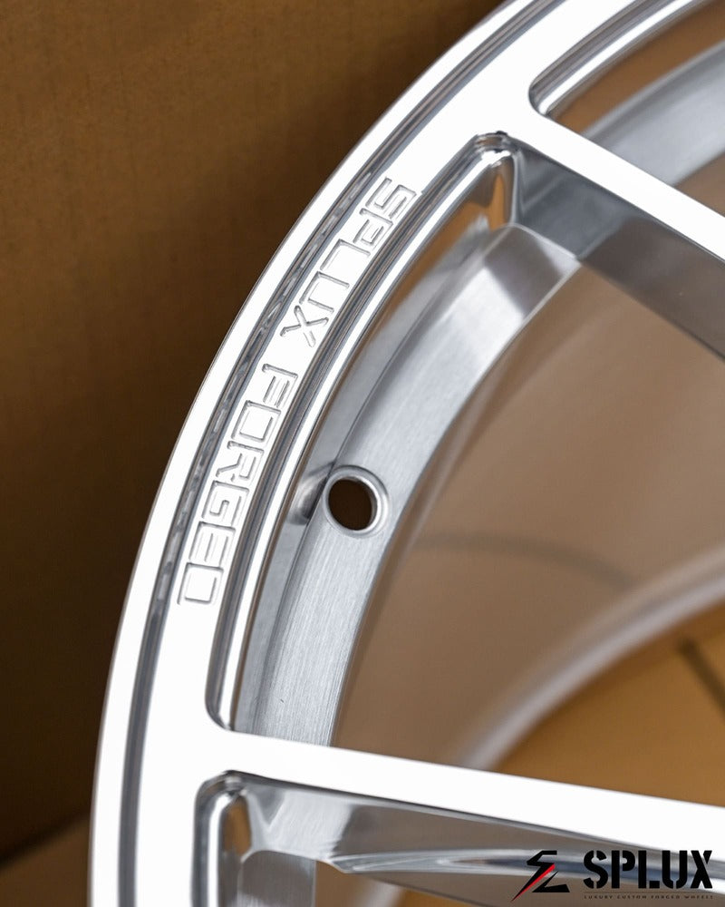 Custom SC-08M concave wheel angle shot for 2017 Corvette C7 Grand Sport.