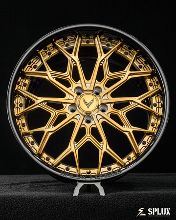 Front view of Widebody C8 Corvette with SD-08 20x10.5 forged deep dish wheels – design your own wheels