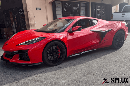 Splux SL-C07 Forged 2-Piece rims on torch red Corvette C8 with ultra concave design and black accents.