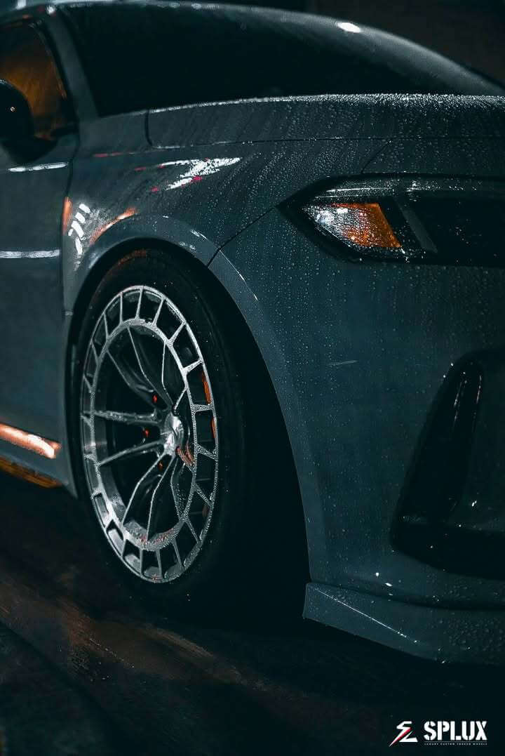 2024 Honda Civic Type R with Splux SL-C09M monoblock forged wheel, featuring deep concave design and machined finish.