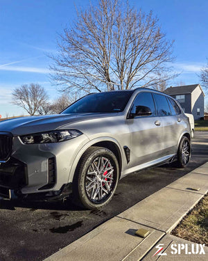 bmw x5 wheels front three-quarter view on Brooklyn Gray Metallic 2025 BMW X5