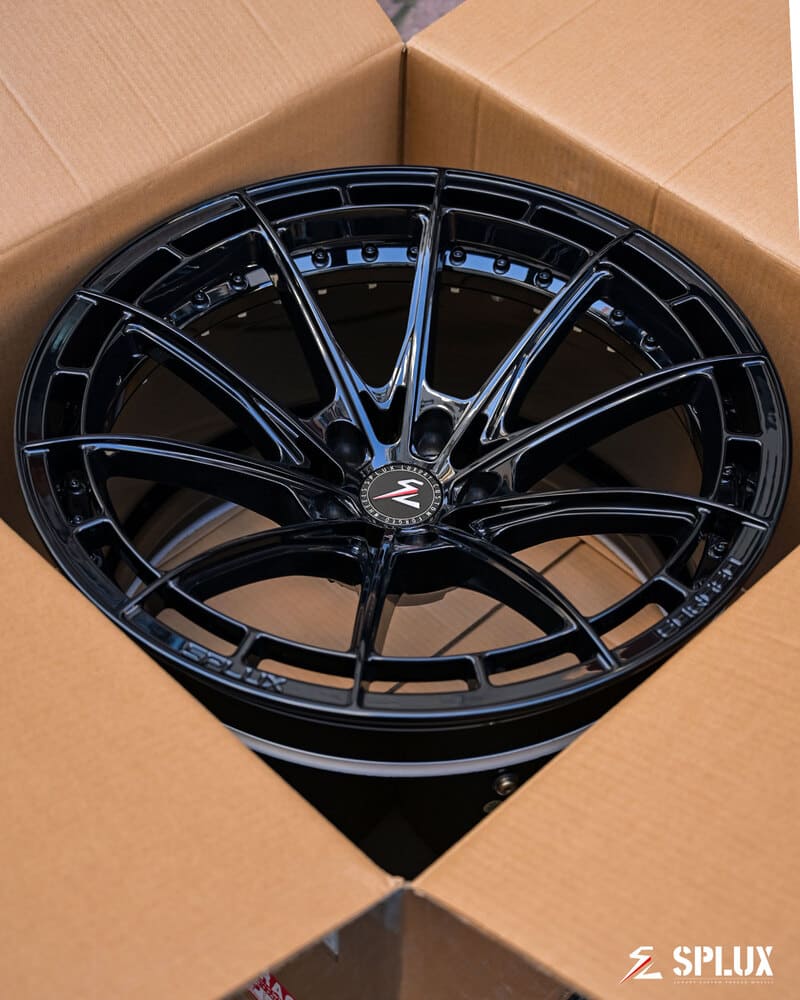 Rear view showing 21x13 SL-C07 Corvette Z06 forged wheels with deep concave profile