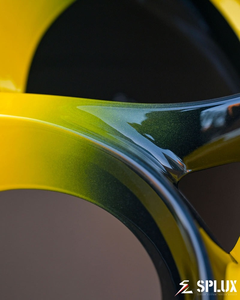 SC-07M 2025 Corvette Stingray 2LT, 19x8.5 20x11