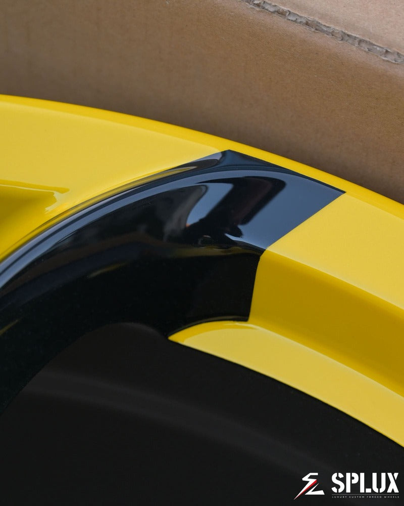 SC-07M 2025 Corvette Stingray 2LT, 19x8.5 20x11