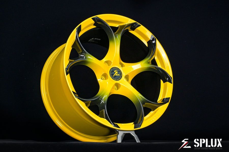SC-07M 2025 Corvette Stingray 2LT, 19x8.5 20x11