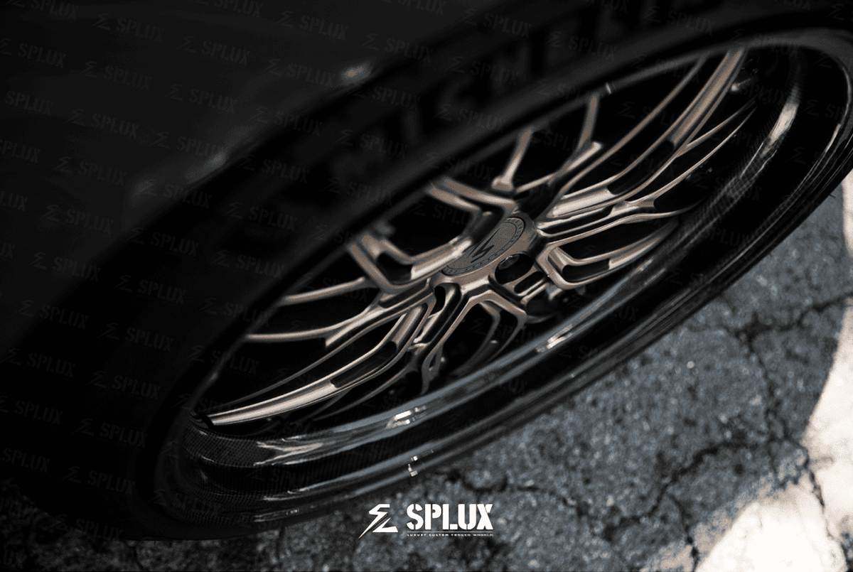Porsche 718 with Splux SD-01S bronze deep dish rims featuring carbon fiber wrapped lip and step lip design.