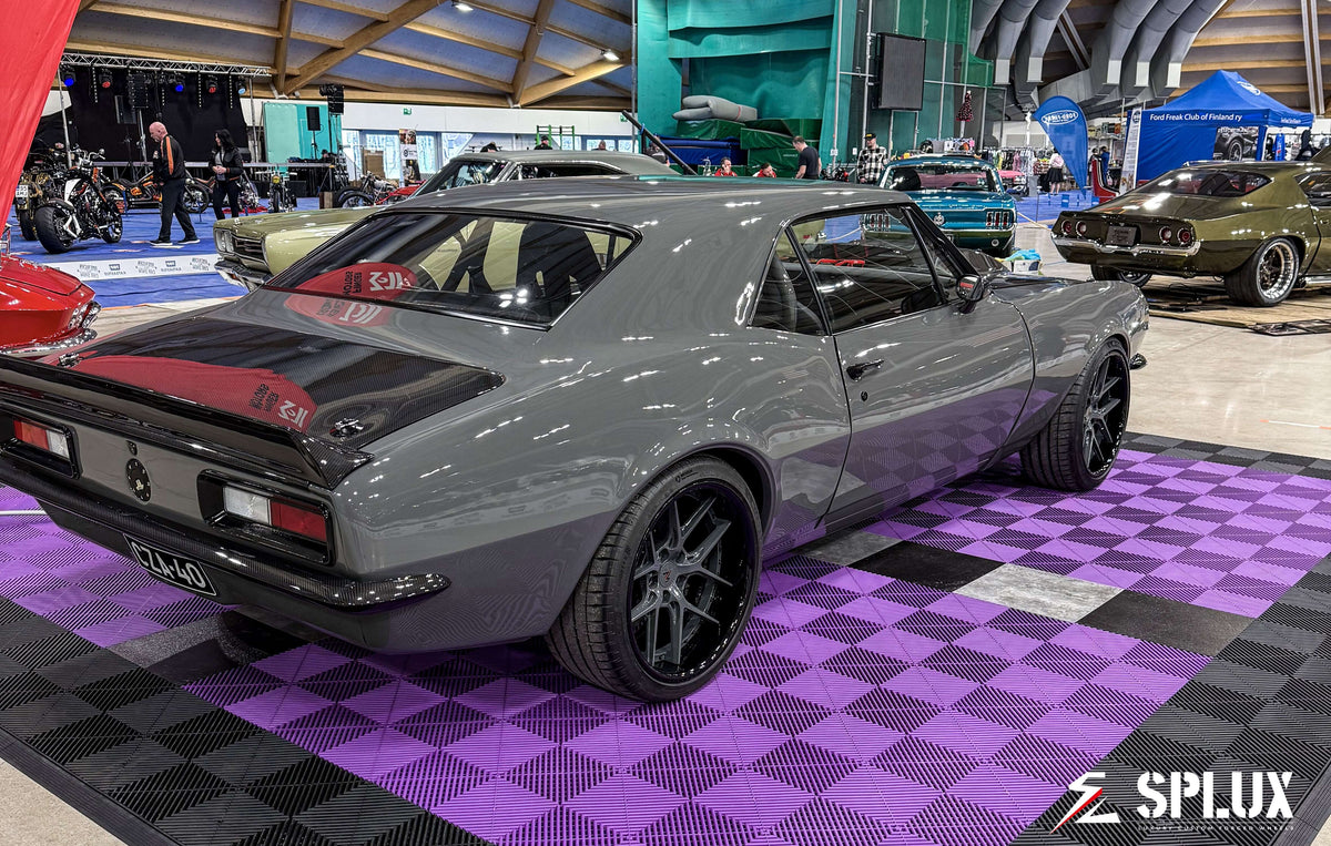 1967 Chevy Camaro featuring Splux SD-02 forged 2-piece wheels in custom gray finish on display.