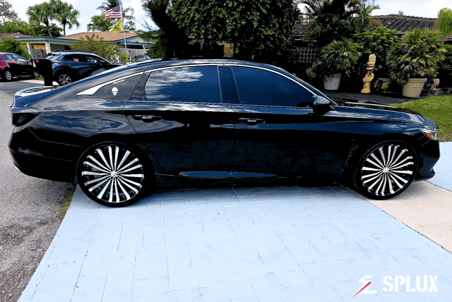 2021 Honda Accord with Splux SD-09 forged 2-piece aftermarket rims in black and chrome, showcasing deep dish design.