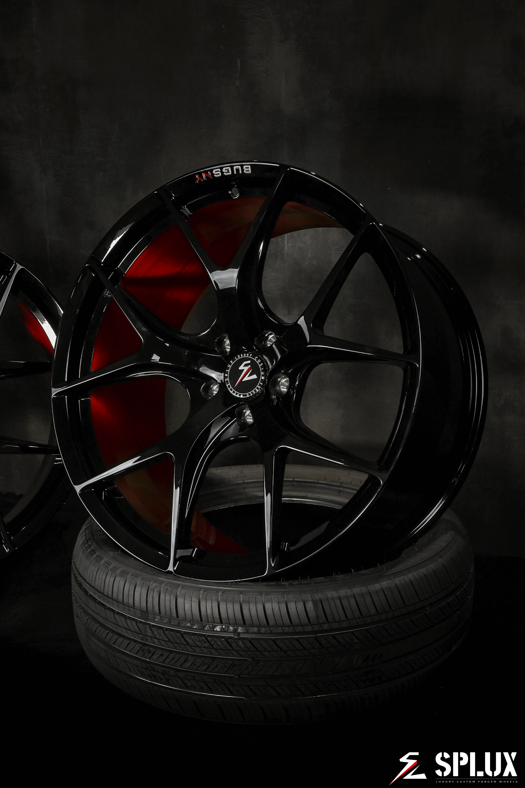 Splux SL-01 22-inch black custom forged wheels for 2023 Tesla Model X, lightweight with brushed red engraving and a one-piece design.