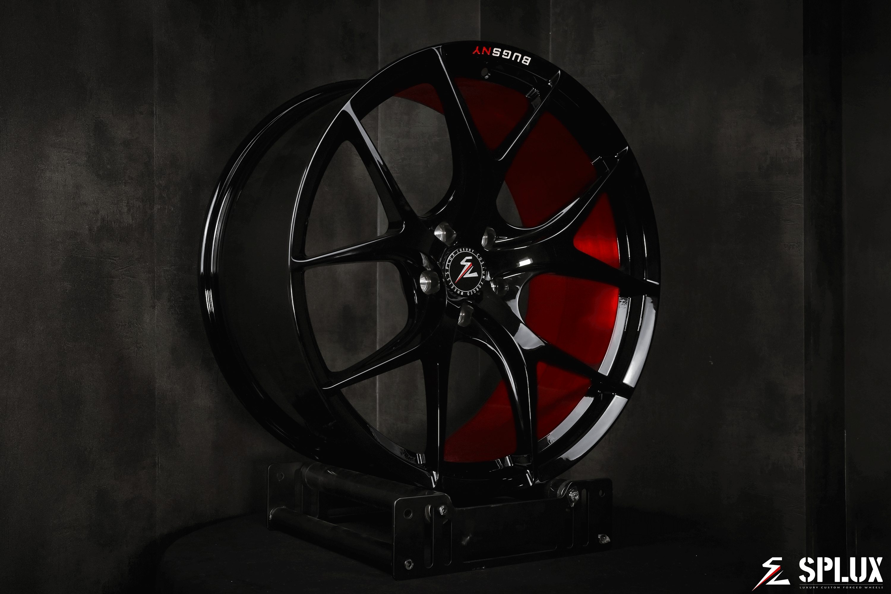 Splux SL-01 20-inch black custom forged wheels for 2023 Tesla Model X, featuring lightweight construction, brushed red engraving, and a one-piece design.