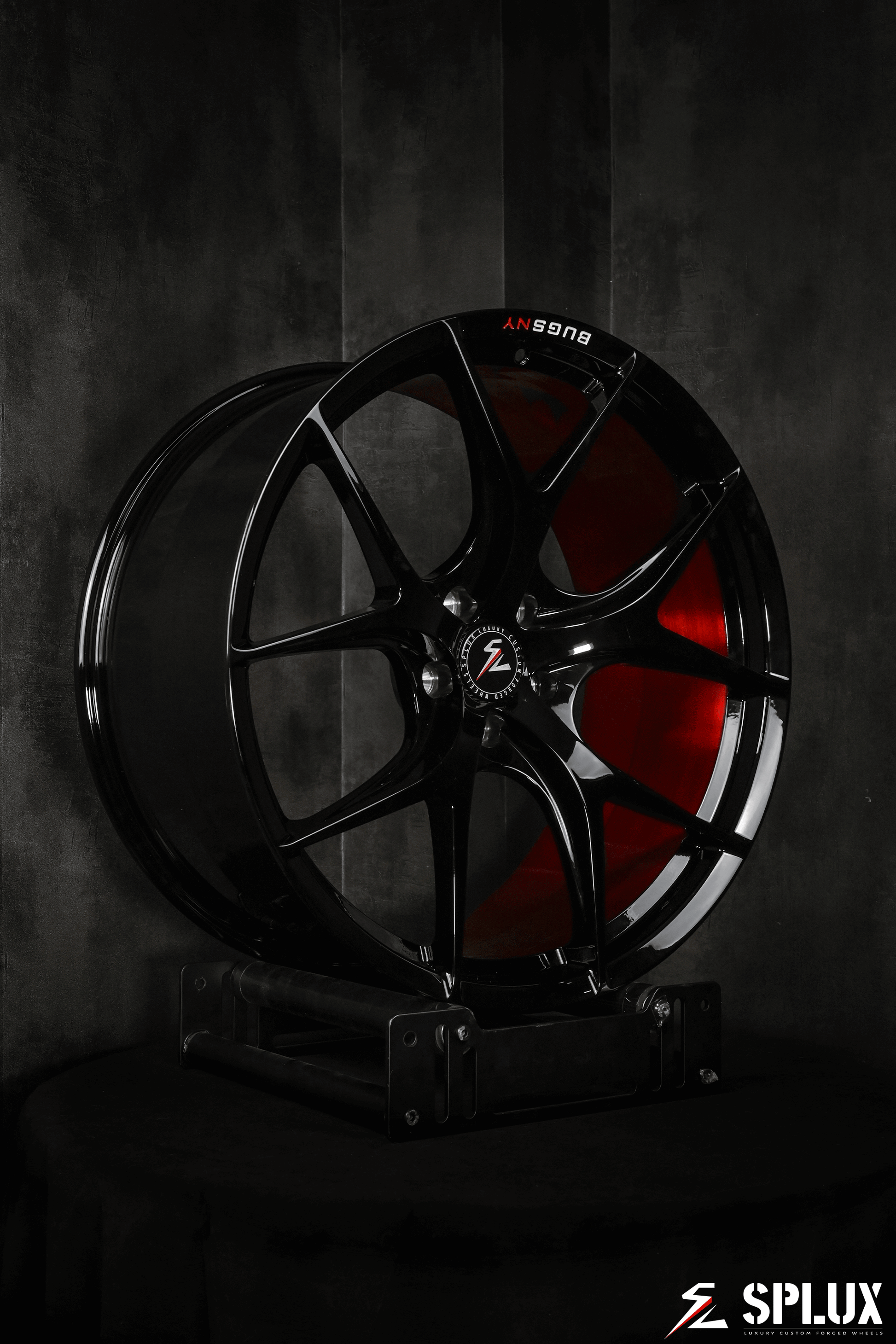 Splux SL-01 22-inch black custom forged rims with brushed red engraving for 2023 Tesla Model X, lightweight and one-piece design.