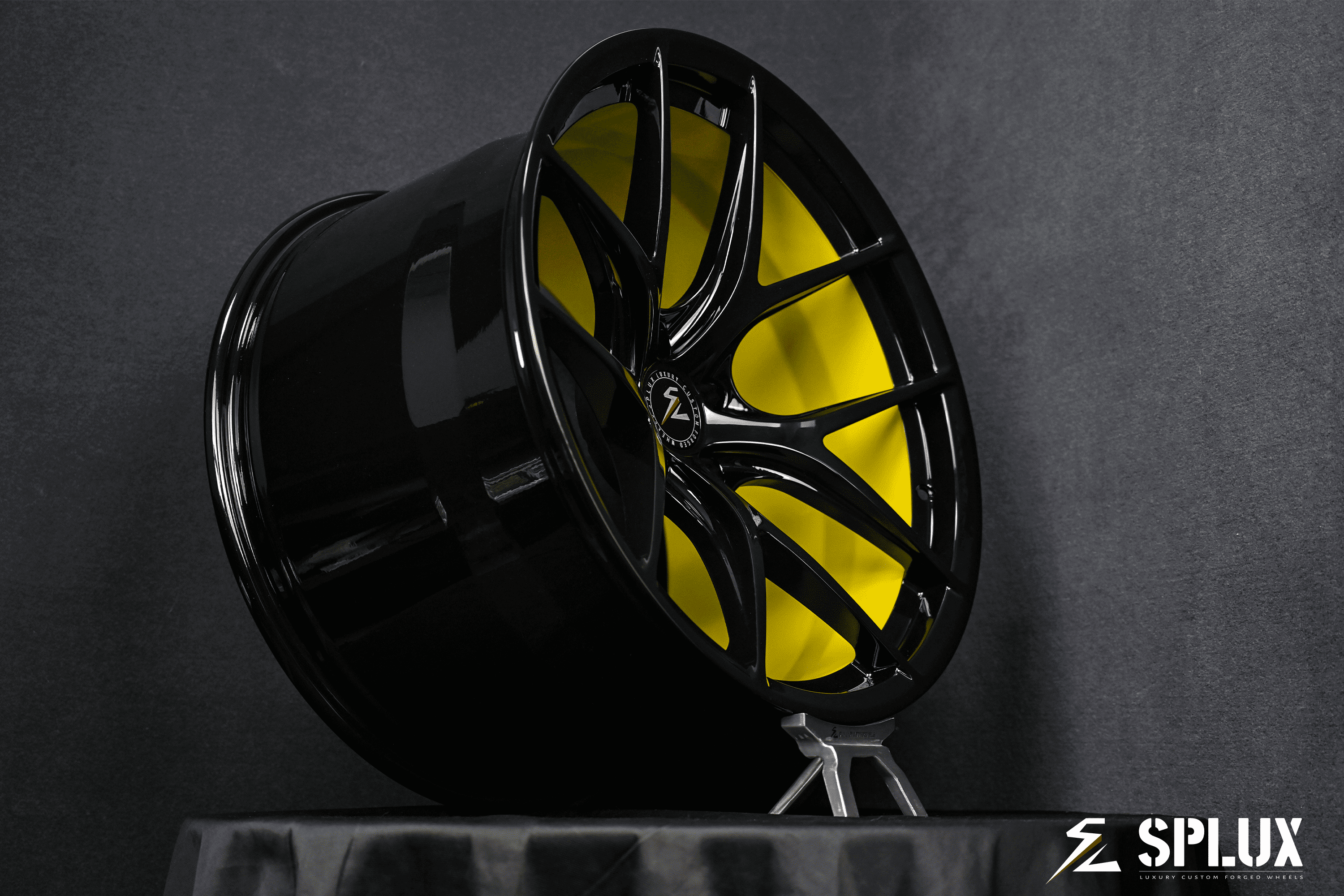 SL-01 2022-2025 Corvette C8 Z06/E-Ray Accelerate Yellow Ultra Lightweight Concave 20x10 21x13