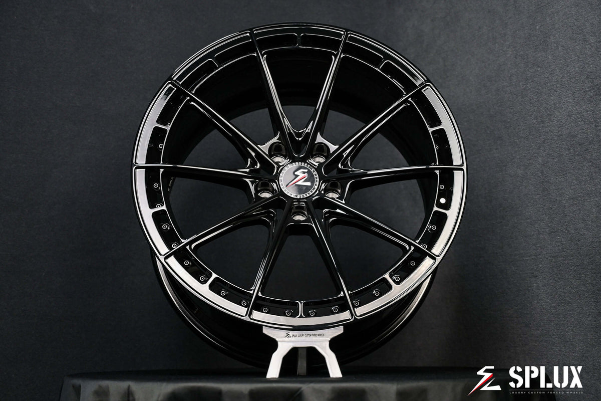Custom wheels for the C8 Corvette with a super concave design. 20/21-inch wheel specs that fit the Z06 perfectly.