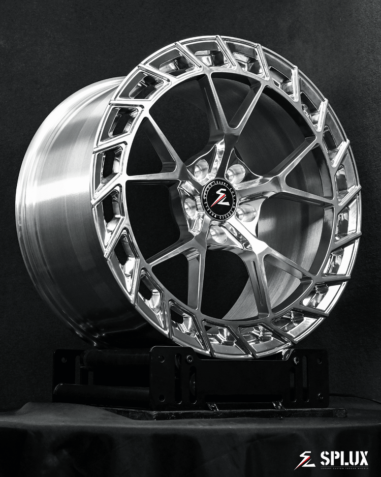 Splux SL-C39 19-inch and 20-inch 1-piece C8 aftermarket wheels, designed for the 2023 Stingray. Enhance your ride with style.