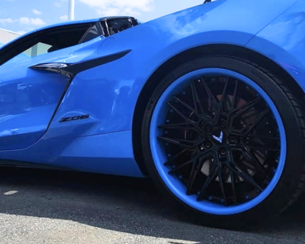 Corvette *prefit* series - feature - color-matched