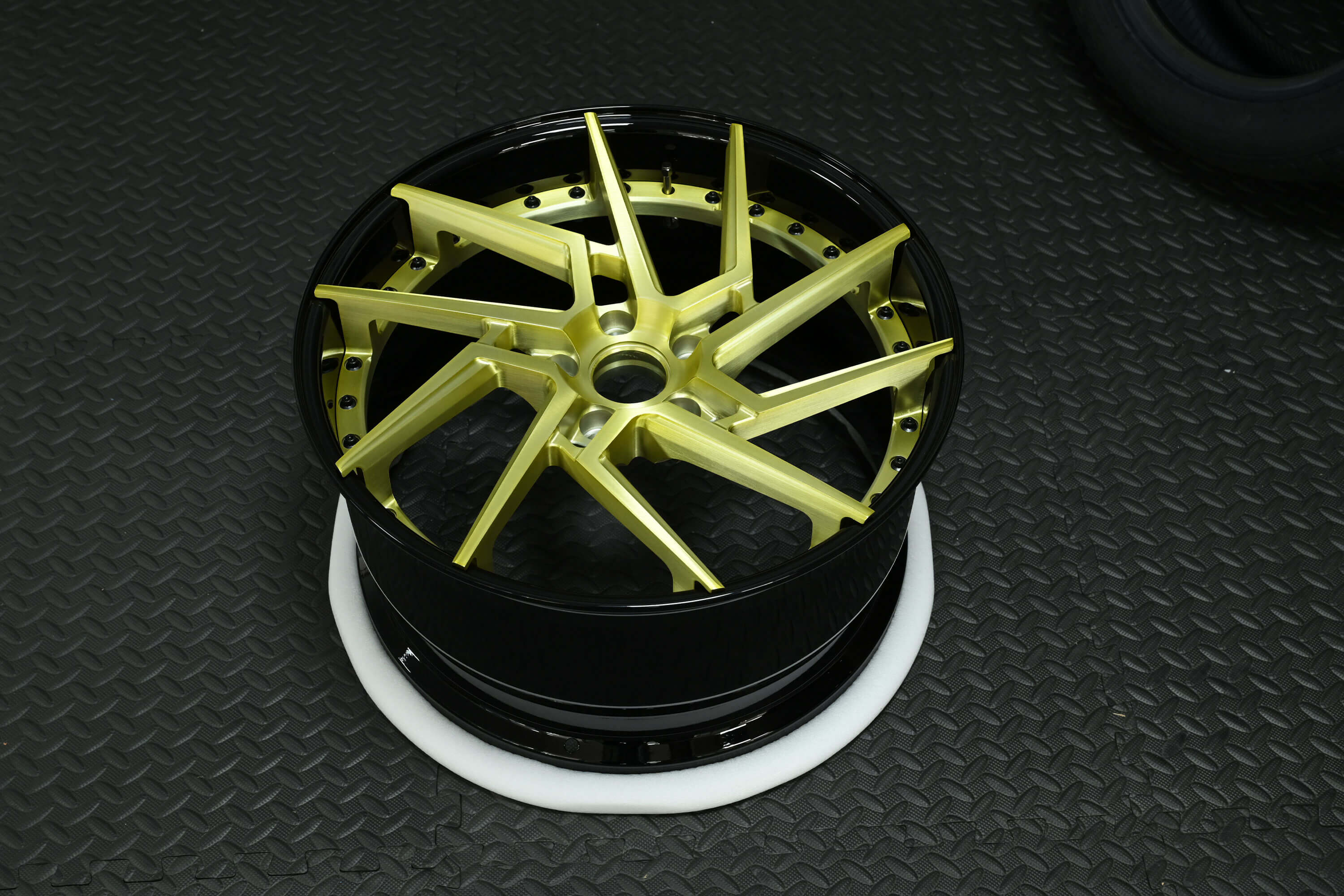 Wheel Shipping Packaging - Splux Luxury Wheels