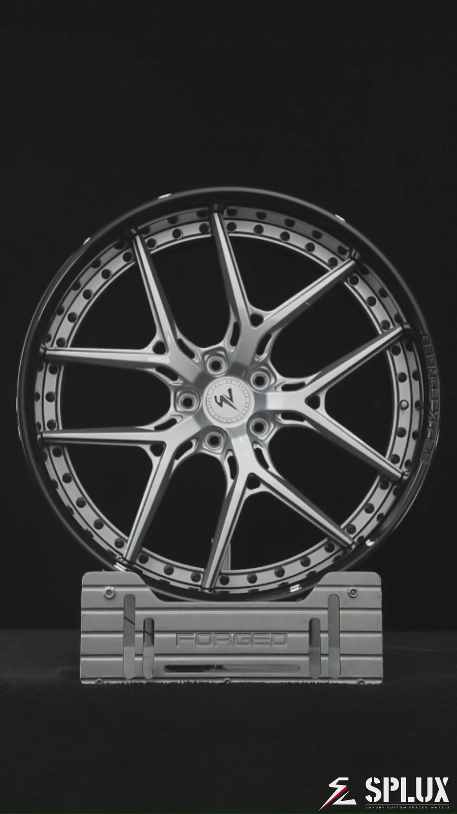 Walkaround video of 2026 Tesla Model X Plaid facelift with SD-02 forged 22-inch deep dish wheels