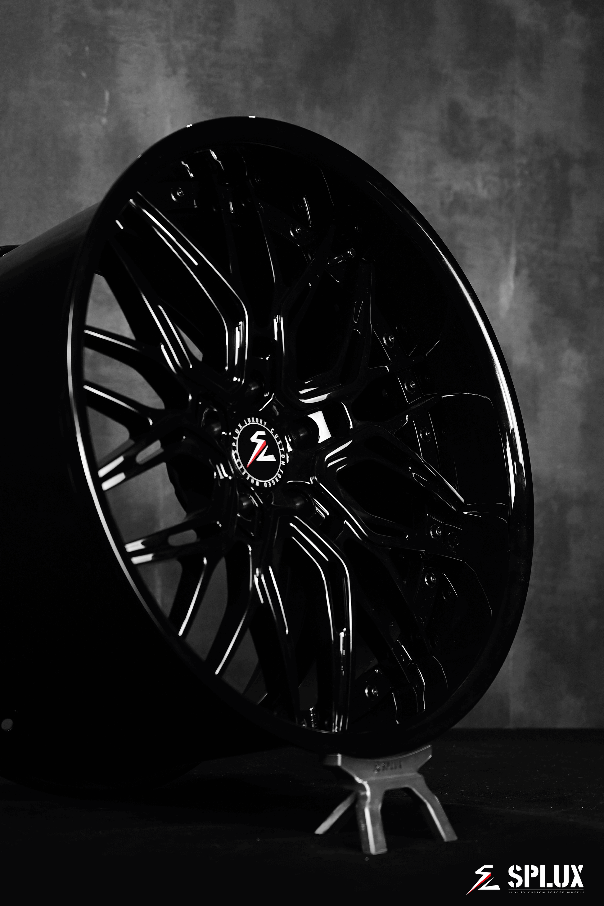 2024 c8 corvette aftermarket wheels: custom Z06 fit by Splux SC-02, 20, 21 inch, concave forged 2-piece, in classic black.