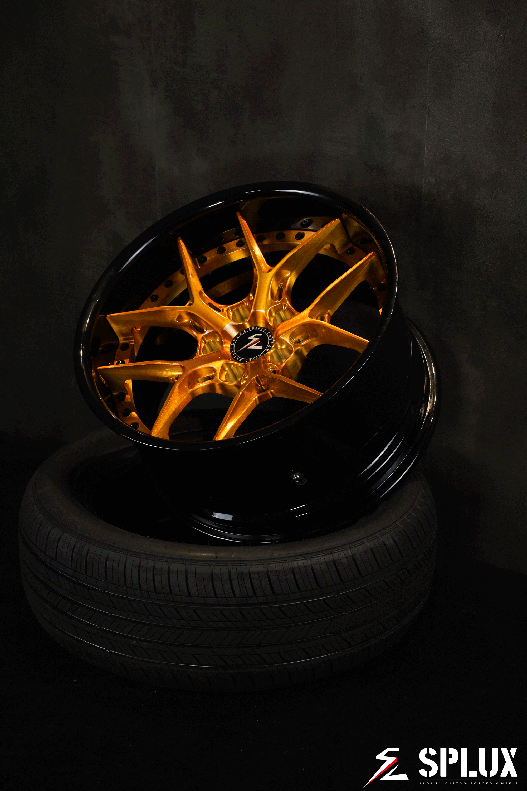 Camaro aftermarket wheels by Splux SD-02,forged deep dish Y-spoke black rims for 1967 Camaro in gold and black, 18/19 inch size.
