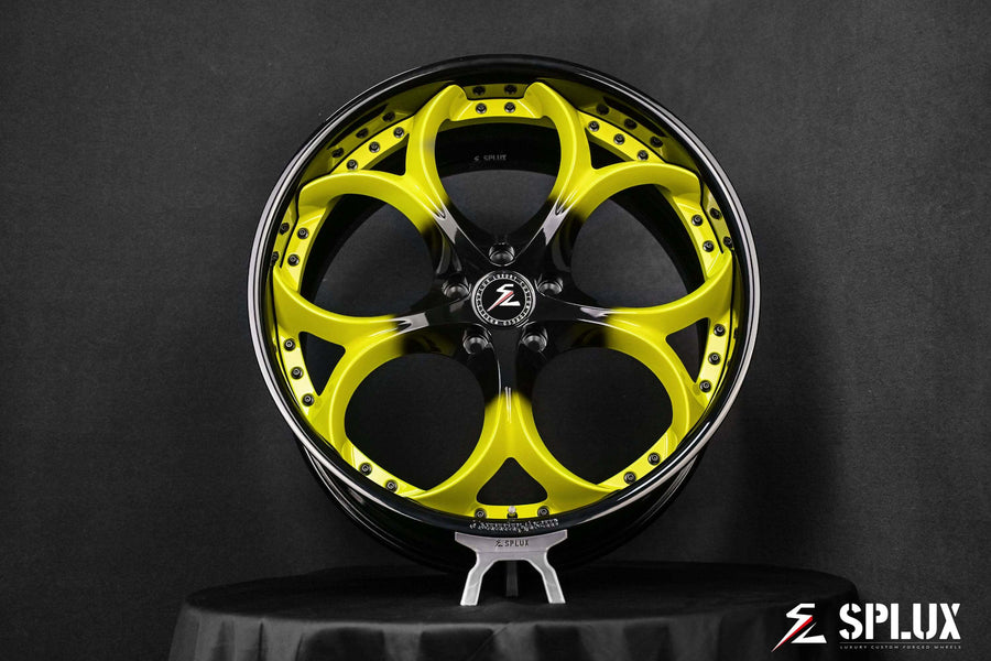 c8 accelerate yellow wheels for corvette. custom forged corvette rims with unlimited finish options.