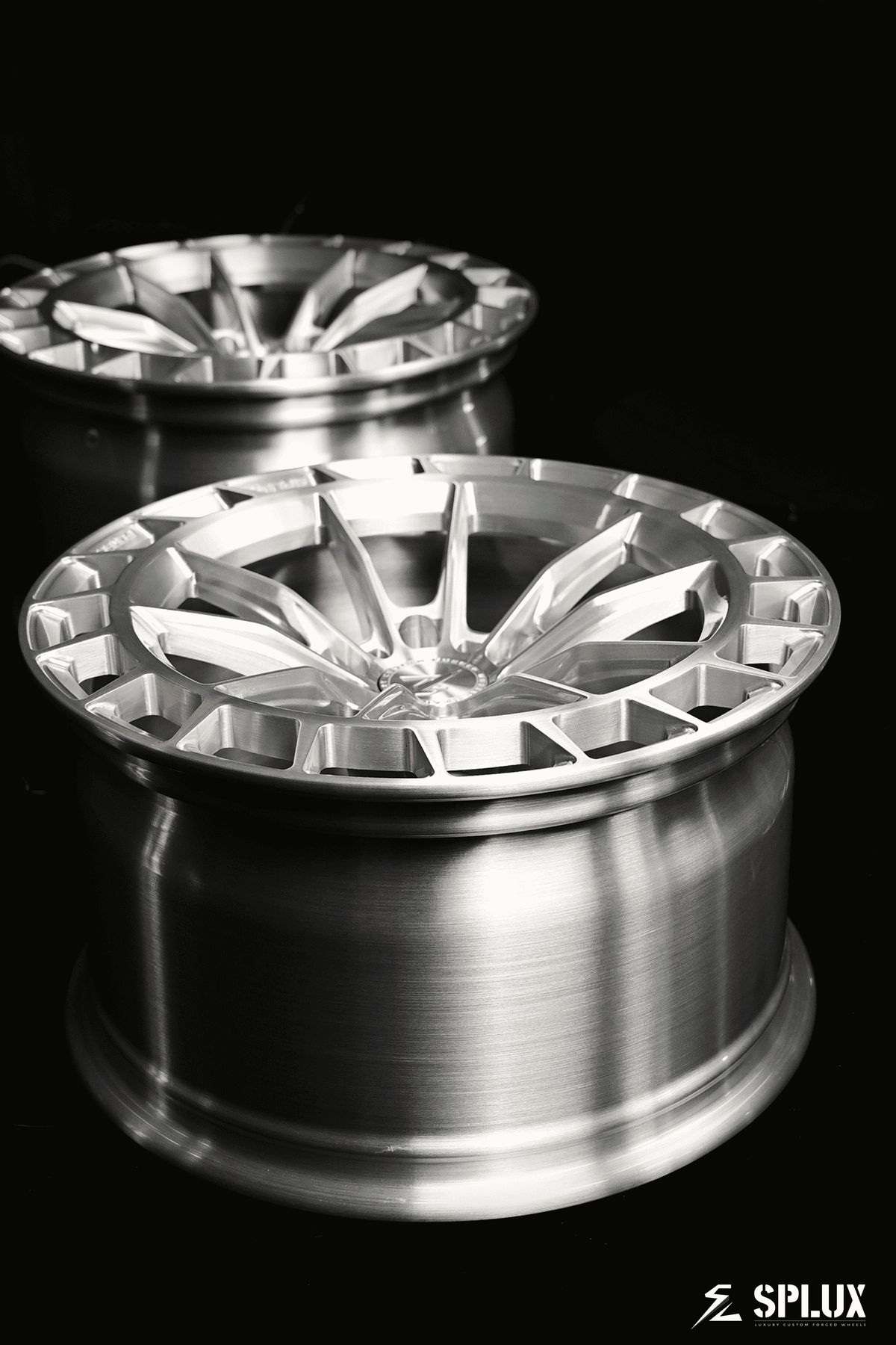 Splux SC-02 brushed aluminum 18-inch wheels for 2024 Civic Type R. Silver, concave, custom forged monoblock design.