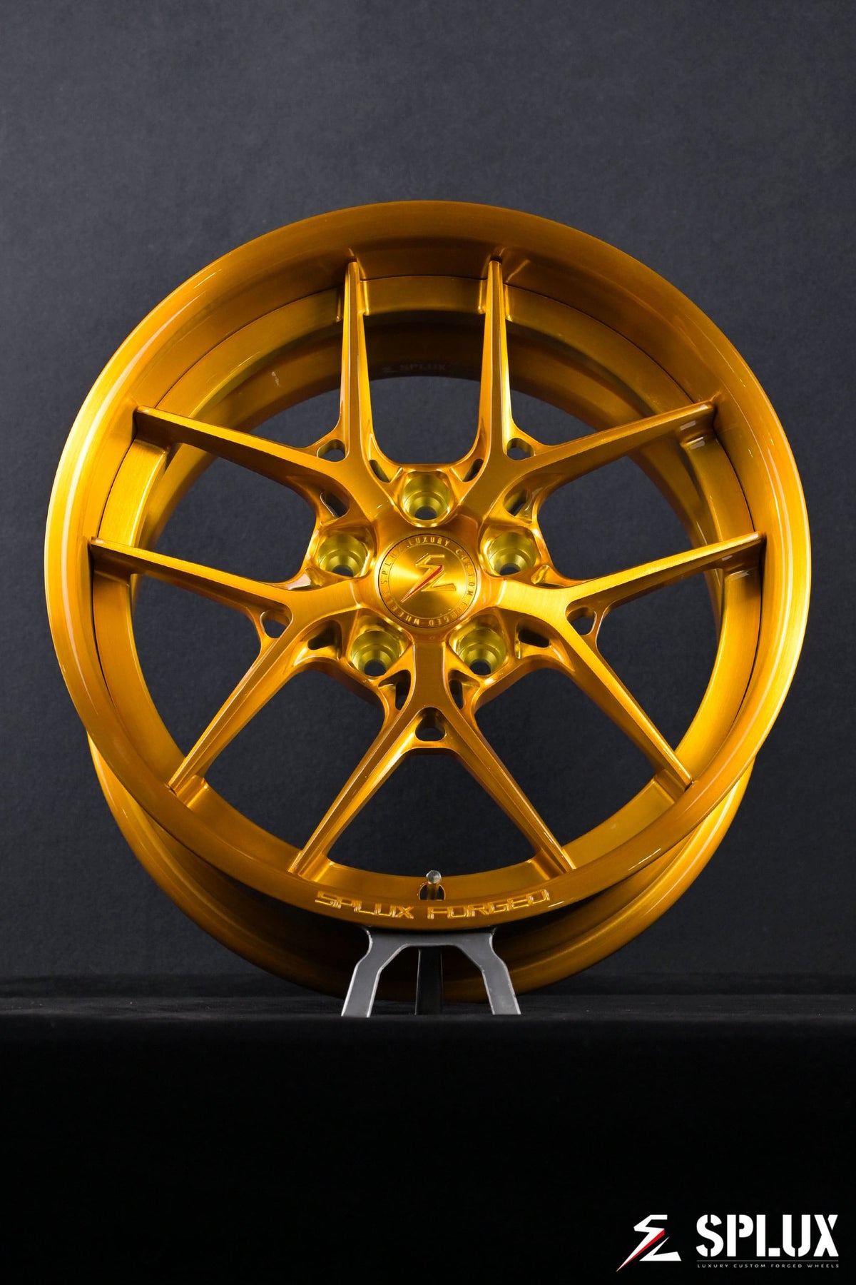 Wheels for a 1968 Camaro with an SD-02 spoke profile