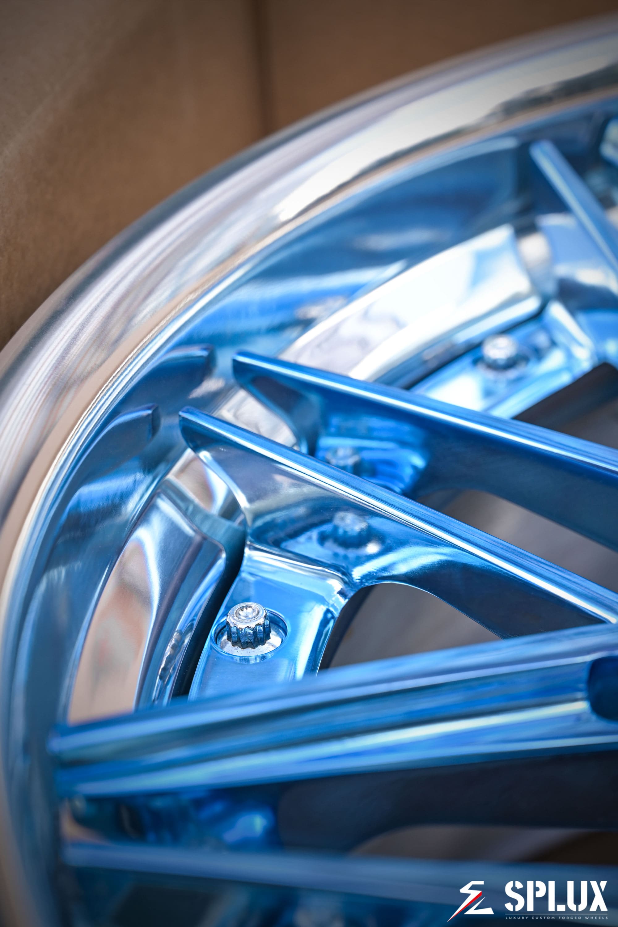 Polished light blue SC-02 wheel with polished barrel and standard center cap