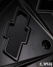 monte carlo ss wheels detail view of Piano Black deep dish barrel