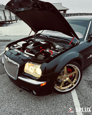 Close-up of the SD-06 forged wheel on the Chrysler 300C showing deep dish and five-spoke design