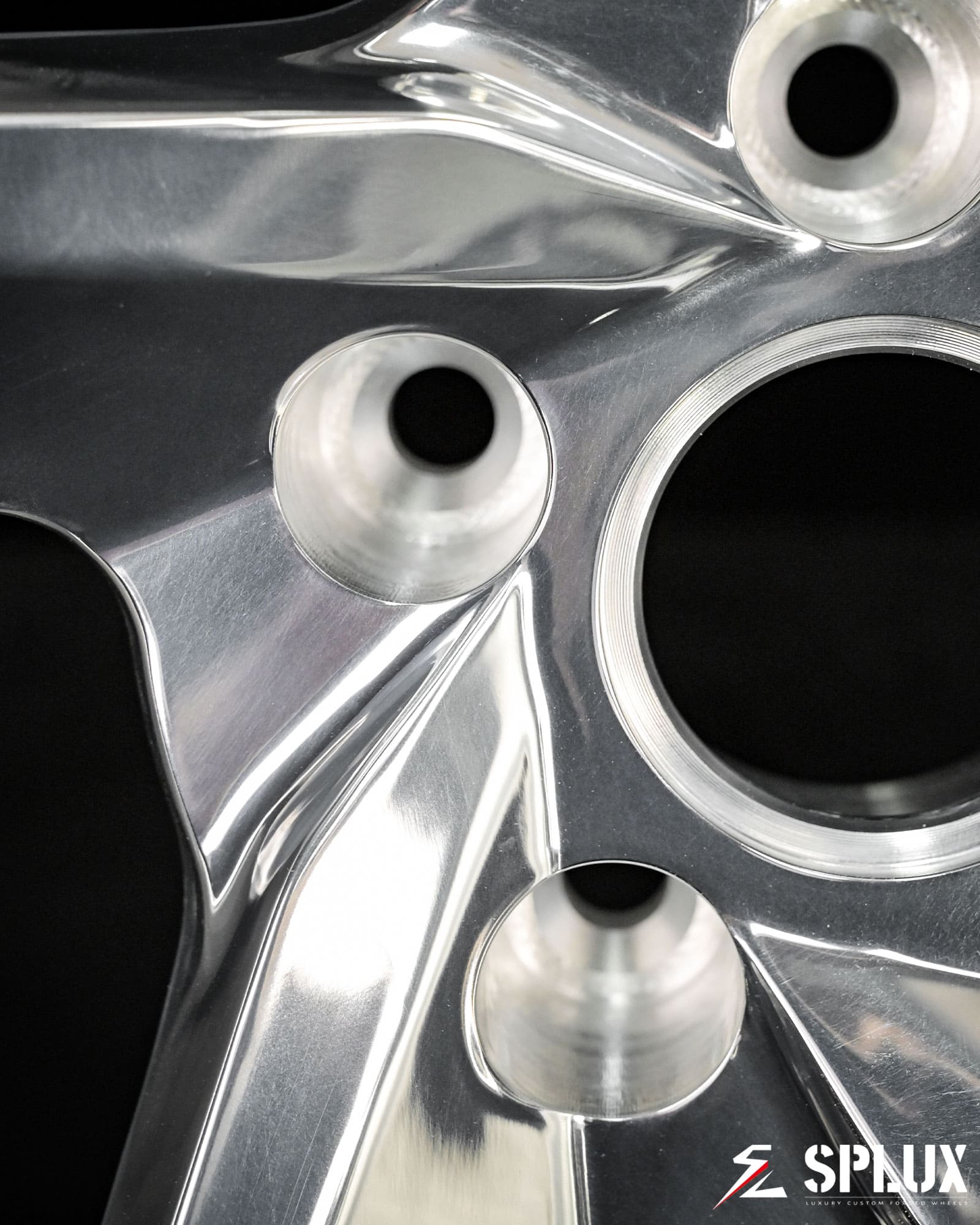 SC-09M forged wheels polished aluminum lip and spoke transition close inspection