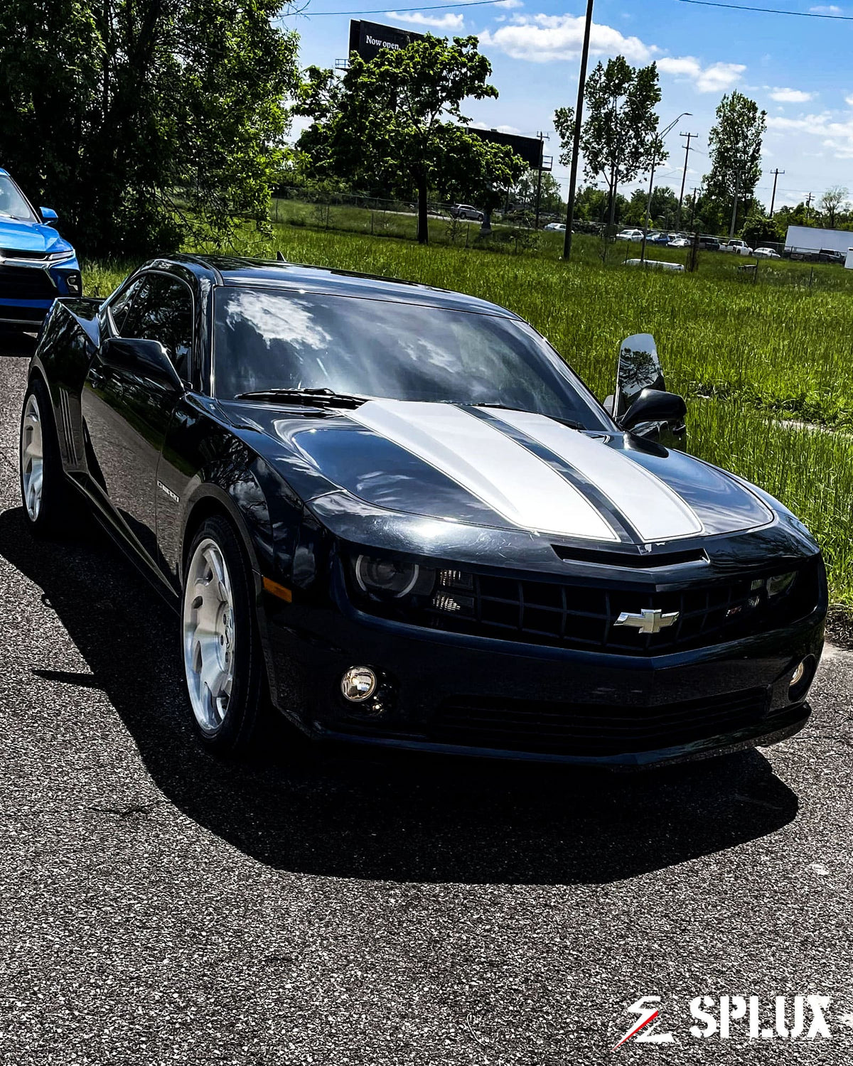 2010 Chevrolet Camaro SS with SA-10 forged 1-piece wheels in brushed finish, front view showing aggressive stance