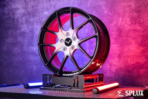 SL-04 forged wheels showroom lighting reflection across gloss red inner barrel