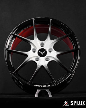 SL-04 forged wheels rolling motion perspective highlighting Arctic White fade finish