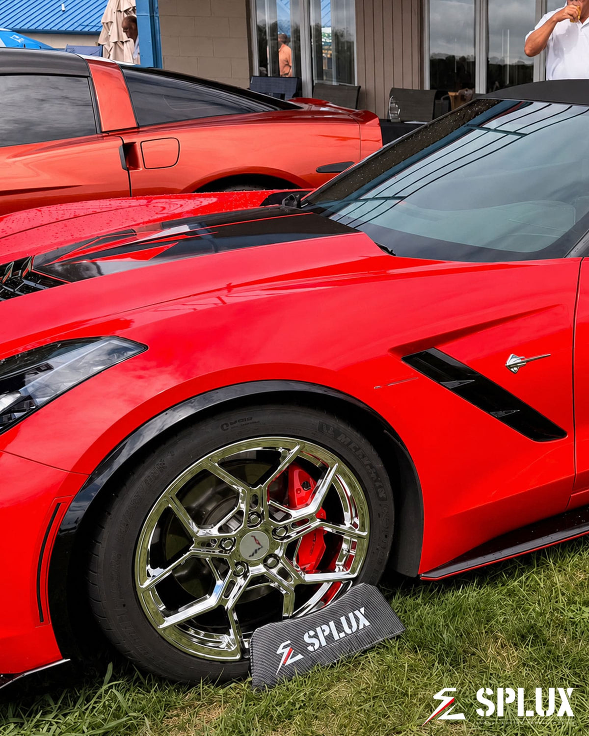 Red Corvette C7 with SC-18M wheels, 18-inch front and 19-inch rear