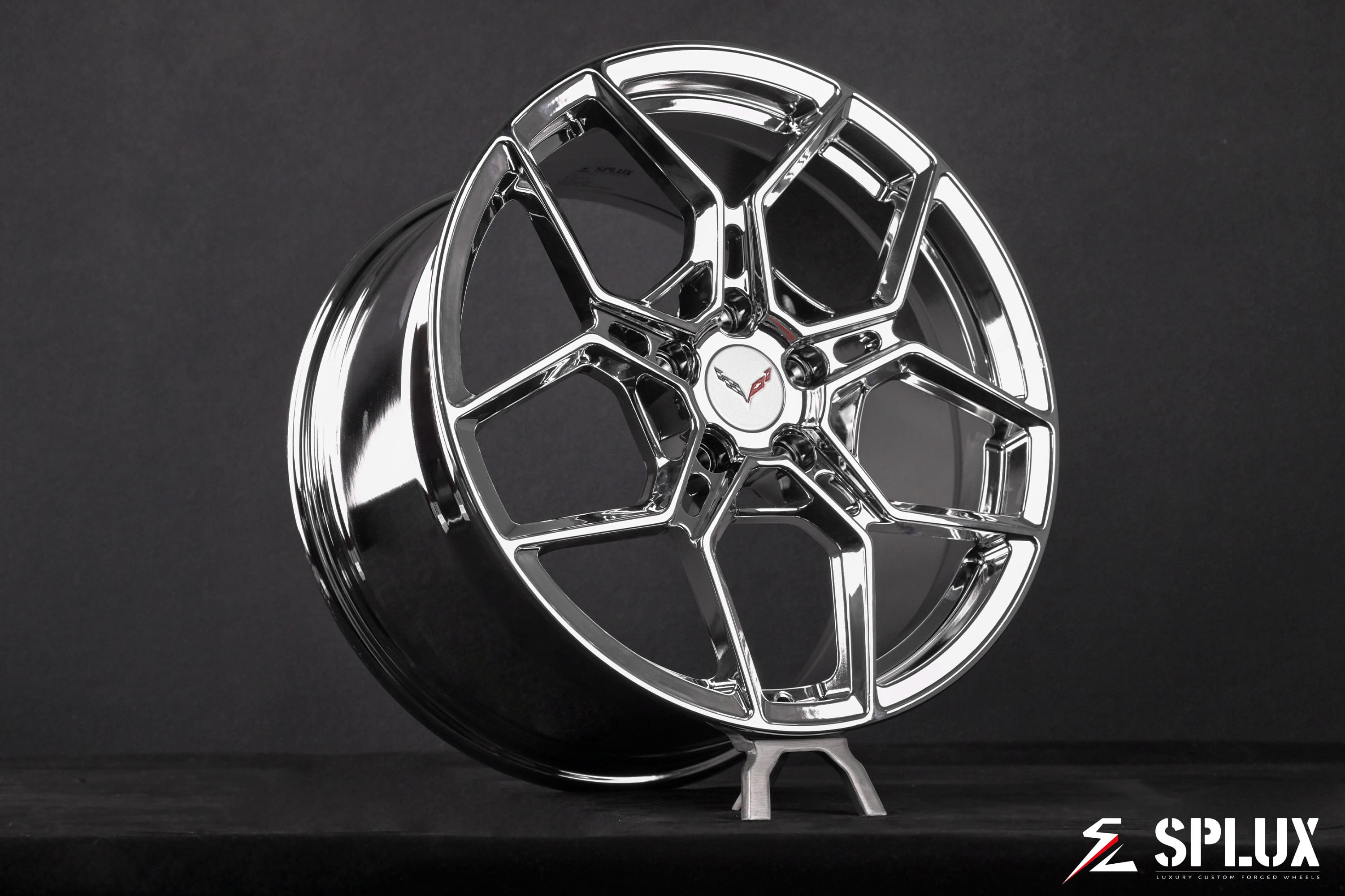 SC-18M forged wheels in chrome on the Corvette C7 Stingray, showcasing the monoblock construction