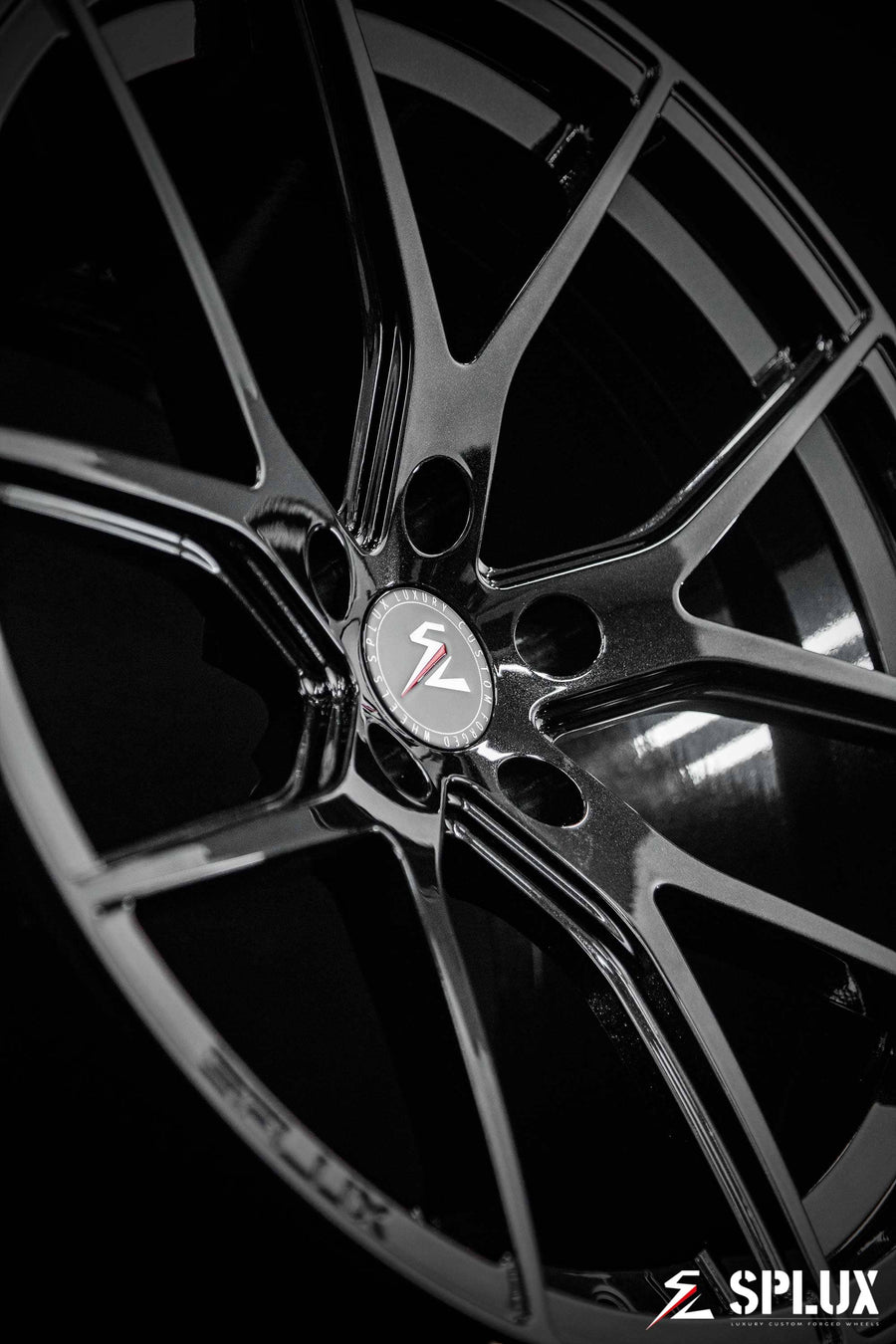 Corvette concave wheels: SC-04M forged monoblock rear wheel in Carbon Flash Metallic