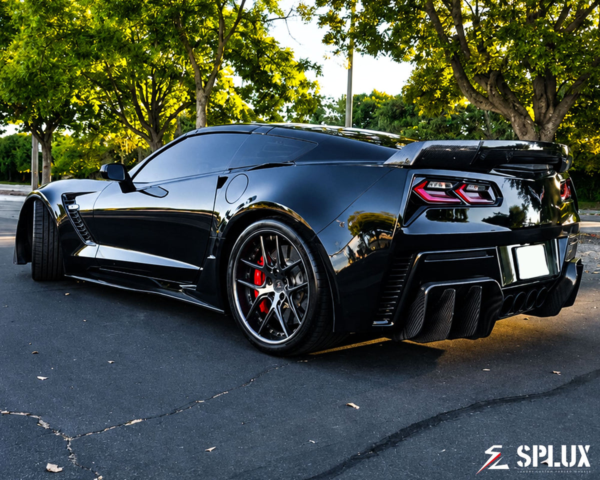 C7 Z06 with SD-02 wheels, the carbon fiber barrel visible through the spokes