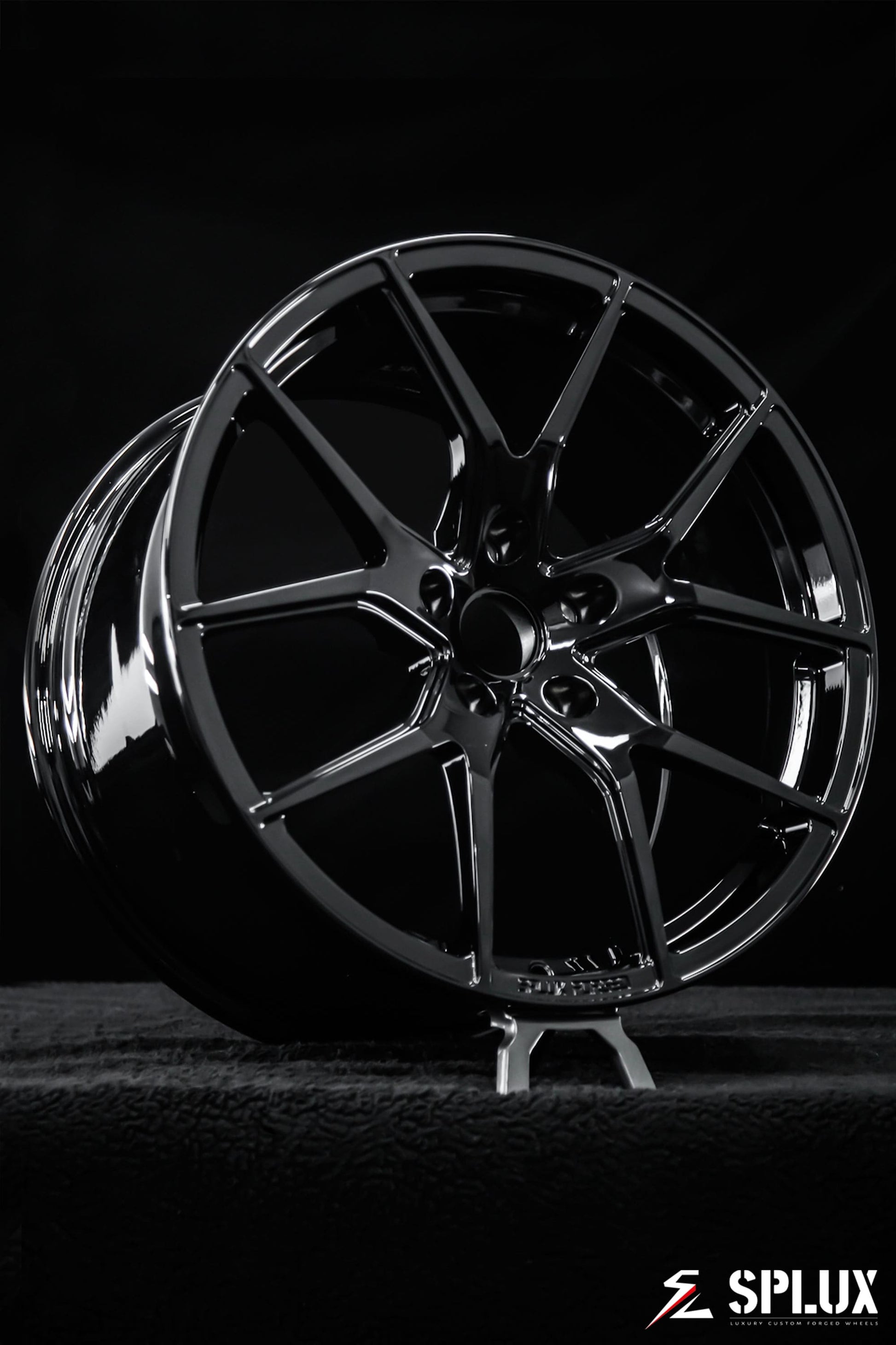 2017 corvette grand sport aftermarket wheels with SC-04M forged wheels in piano black on the rear